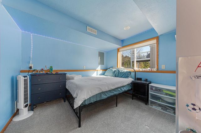 1313 Constitutional Drive, Northfield, MN 55057