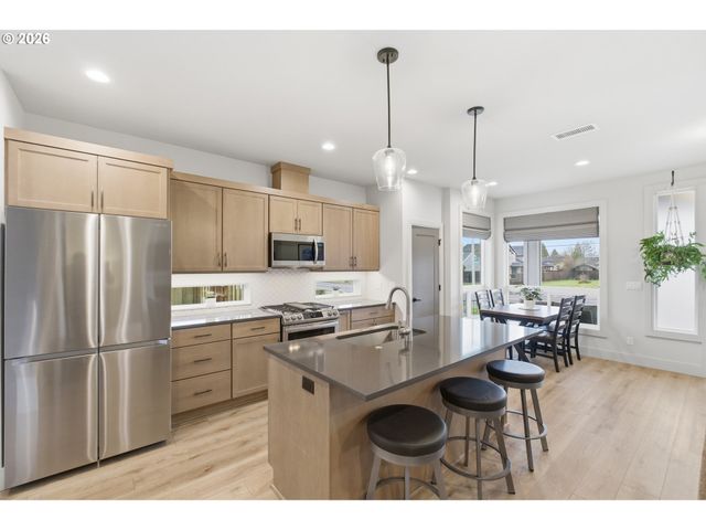 1818 Sw 53RD St, Corvallis, OR 97333