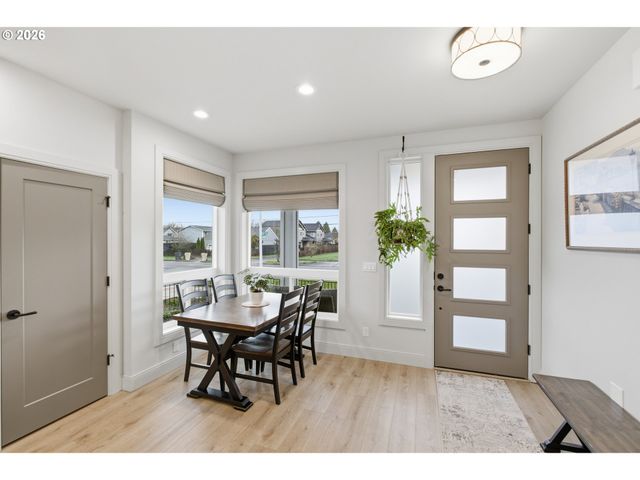 1818 Sw 53RD St, Corvallis, OR 97333