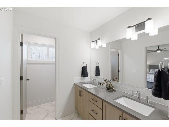 1818 Sw 53RD St, Corvallis, OR 97333