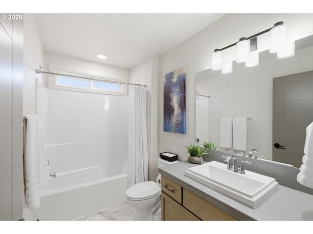 1818 Sw 53RD St, Corvallis, OR 97333