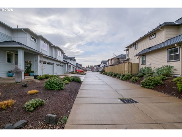 1818 Sw 53RD St, Corvallis, OR 97333