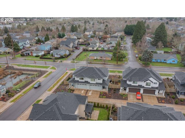 1818 Sw 53RD St, Corvallis, OR 97333