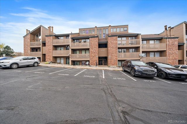 12360 W Nevada Place 303, Lakewood, CO 80228