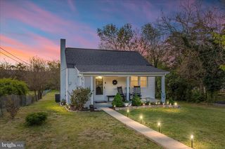 654 CAPON RD, Strasburg, VA 22657