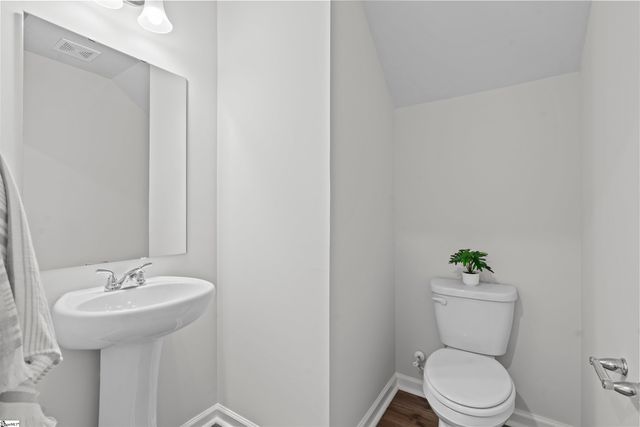 668 Blossom Run, Spartanburg, SC 29307