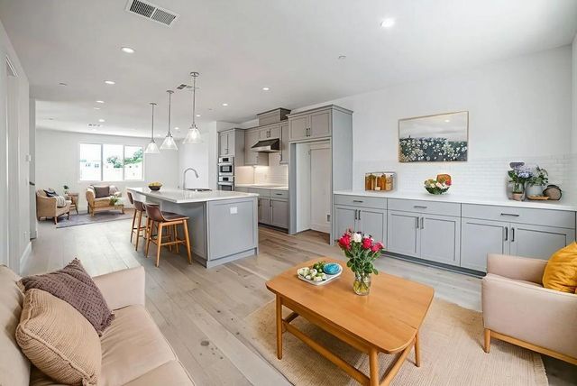 6010 Sunglow Terrace, San Ramon, CA 94583