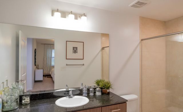 1517 Cameron Samuel Lane, West Palm Beach, FL 33401