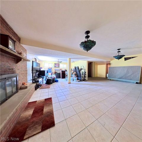 112 Berry Lane, Marietta, OH 45750