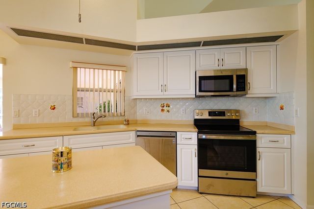 4210 SW 25th PL, Cape Coral, FL 33914