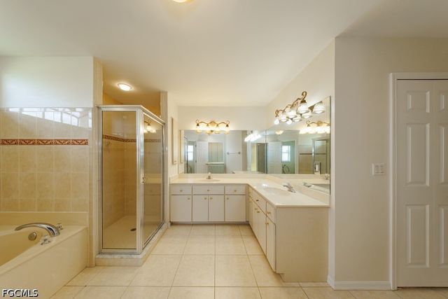 4210 SW 25th PL, Cape Coral, FL 33914