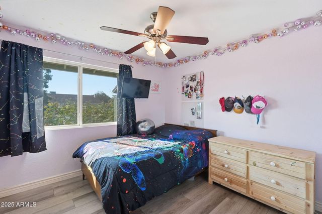 4128 W GELDING Drive, Phoenix, AZ 85053