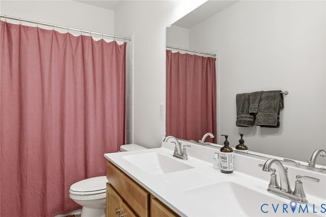 15924 Misty Blue Aly, Midlothian, VA 23113
