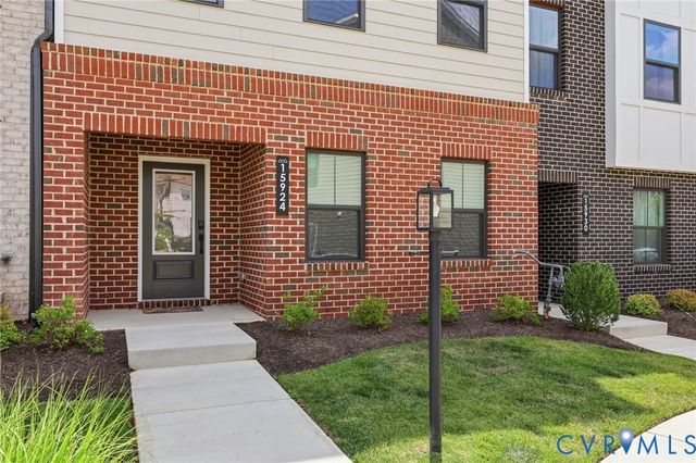 15924 Misty Blue Aly, Midlothian, VA 23113