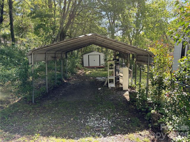 430 S Columbia Street, Gastonia, NC 28054