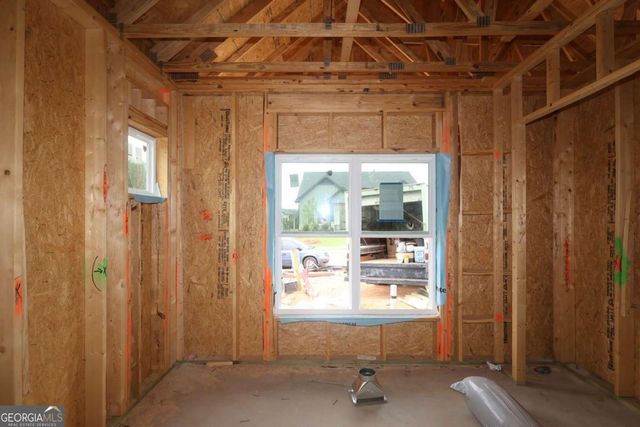 1402 Autumn Lake Drive, Gainesville, GA 30504