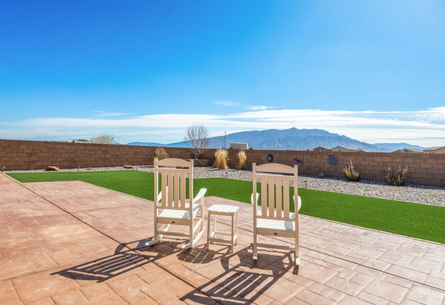 3908 Kodiak Road NE, Rio Rancho, NM 87144