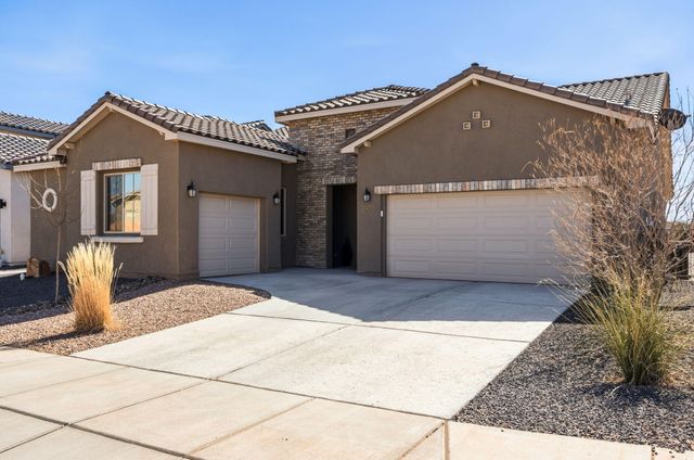 3908 Kodiak Road NE, Rio Rancho, NM 87144
