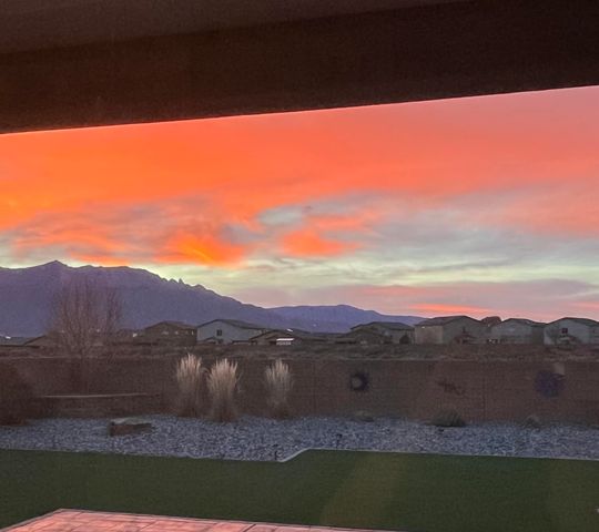 3908 Kodiak Road NE, Rio Rancho, NM 87144