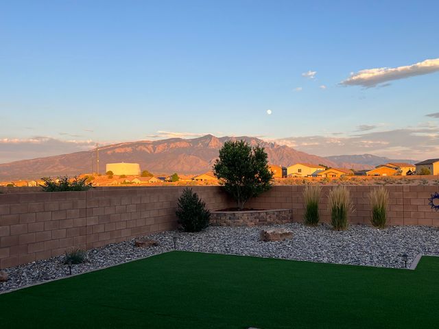 3908 Kodiak Road NE, Rio Rancho, NM 87144