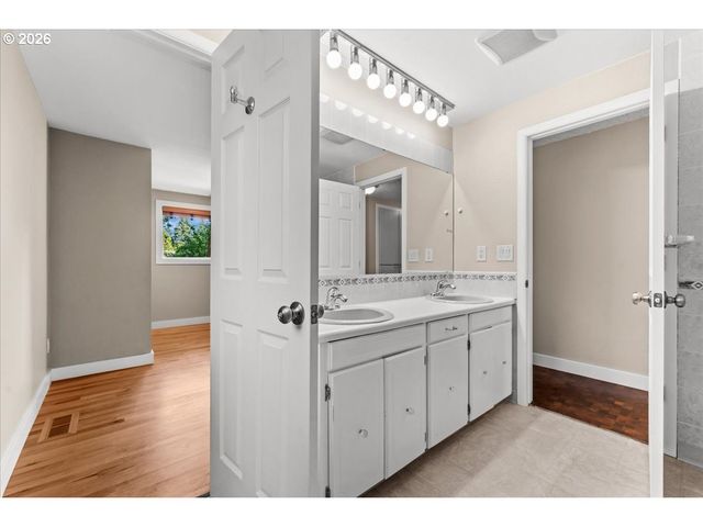 14409 Ne PONDEROSA PINE Ave, Vancouver, WA 98684