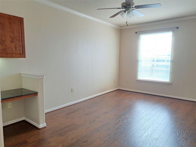 1711 Old Spanish Trail 457, Houston, TX 77054