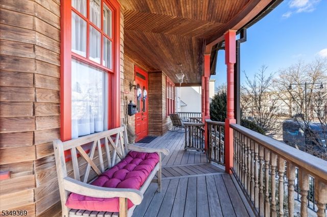 300 Davis Ave, Harrison Town, NJ 07029