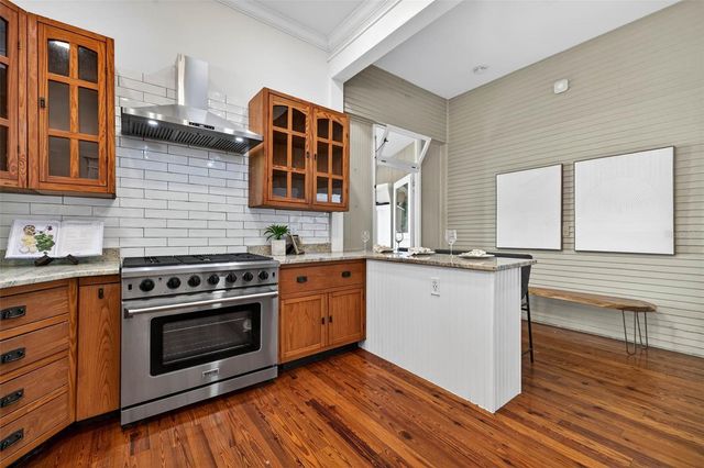 306 E ROSS AVENUE, Tampa, FL 33602