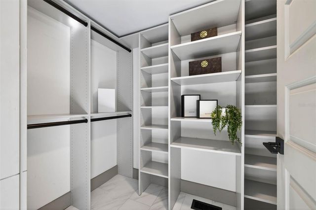 306 E ROSS AVENUE, Tampa, FL 33602