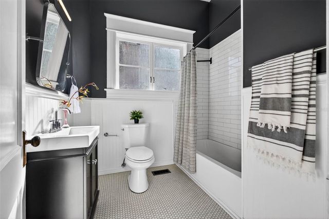 306 E ROSS AVENUE, Tampa, FL 33602