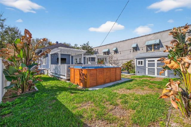 306 E ROSS AVENUE, Tampa, FL 33602