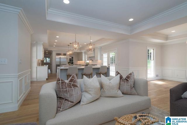 3576 SPRINGHILL ROAD, Mountain Brook, AL 35223