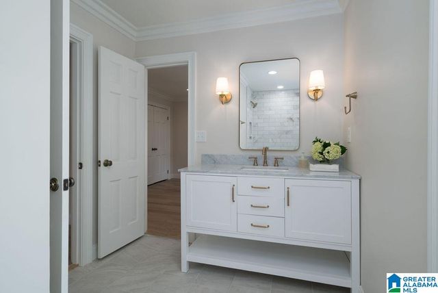 3576 SPRINGHILL ROAD, Mountain Brook, AL 35223