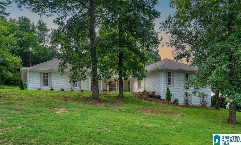 3576 SPRINGHILL ROAD, Mountain Brook, AL 35223