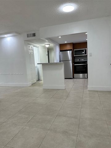 9357 Fontainebleau Blvd D109, Miami, FL 33172