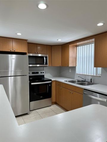 9357 Fontainebleau Blvd D109, Miami, FL 33172