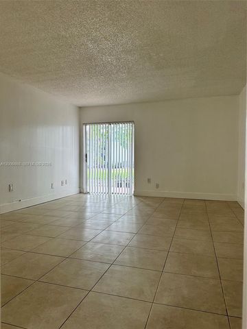 9357 Fontainebleau Blvd D109, Miami, FL 33172