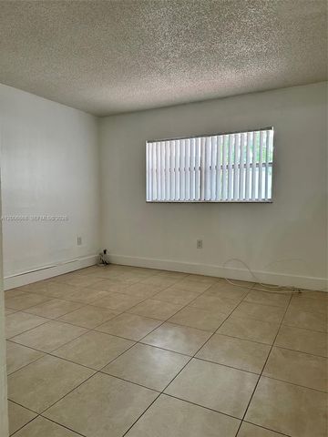 9357 Fontainebleau Blvd D109, Miami, FL 33172