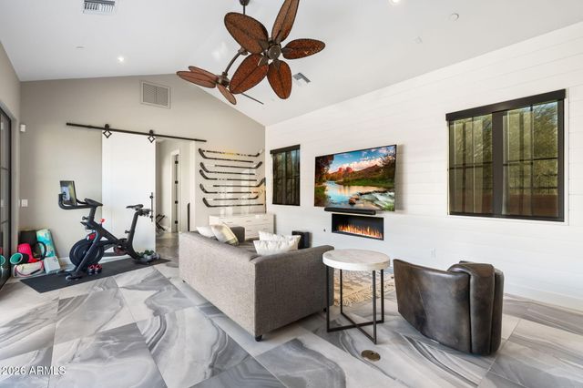 22407 N 89TH Street, Scottsdale, AZ 85255