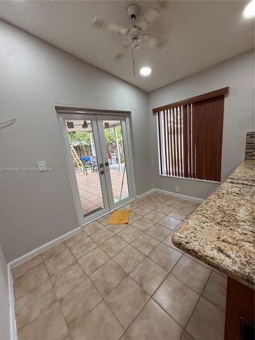 19926 NW 67th Pl, Hialeah, FL 33015