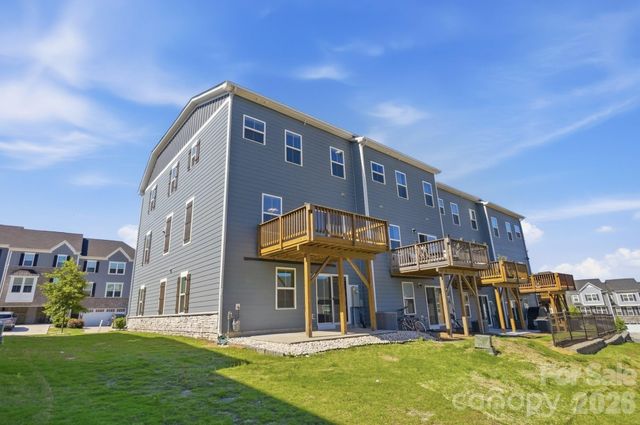 921 Portrush Lane, Tega Cay, SC 29708