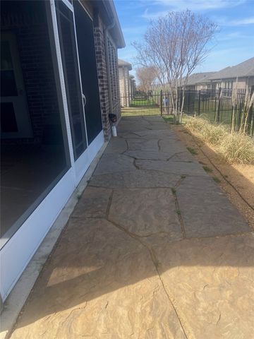 1261 Revolution Drive, Little Elm, TX 76227