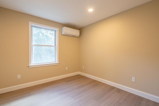 29 Franconia Drive, New Durham, NH 03855