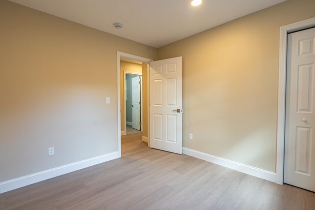 29 Franconia Drive, New Durham, NH 03855