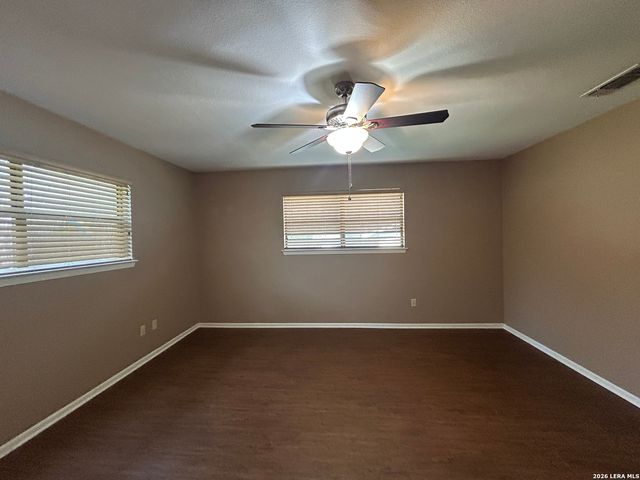 826 TIMBER DR, New Braunfels, TX 78130