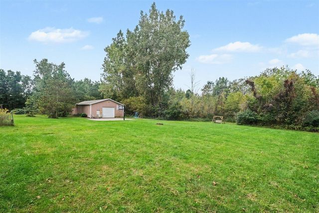 8969 Myers Lake Avenue, Rockford, MI 49341