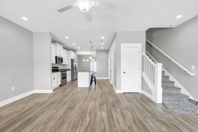 400 Mattie M Kelly Boulevard 7, Destin, FL 32541
