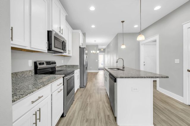 400 Mattie M Kelly Boulevard 7, Destin, FL 32541