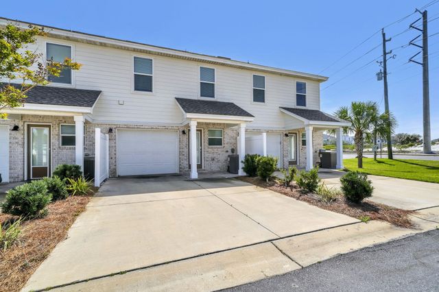 400 Mattie M Kelly Boulevard 7, Destin, FL 32541