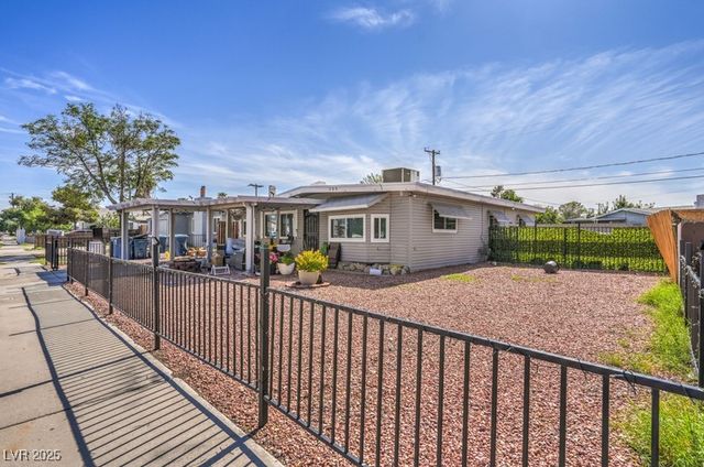 309 Wisteria Avenue, Las Vegas, NV 89107